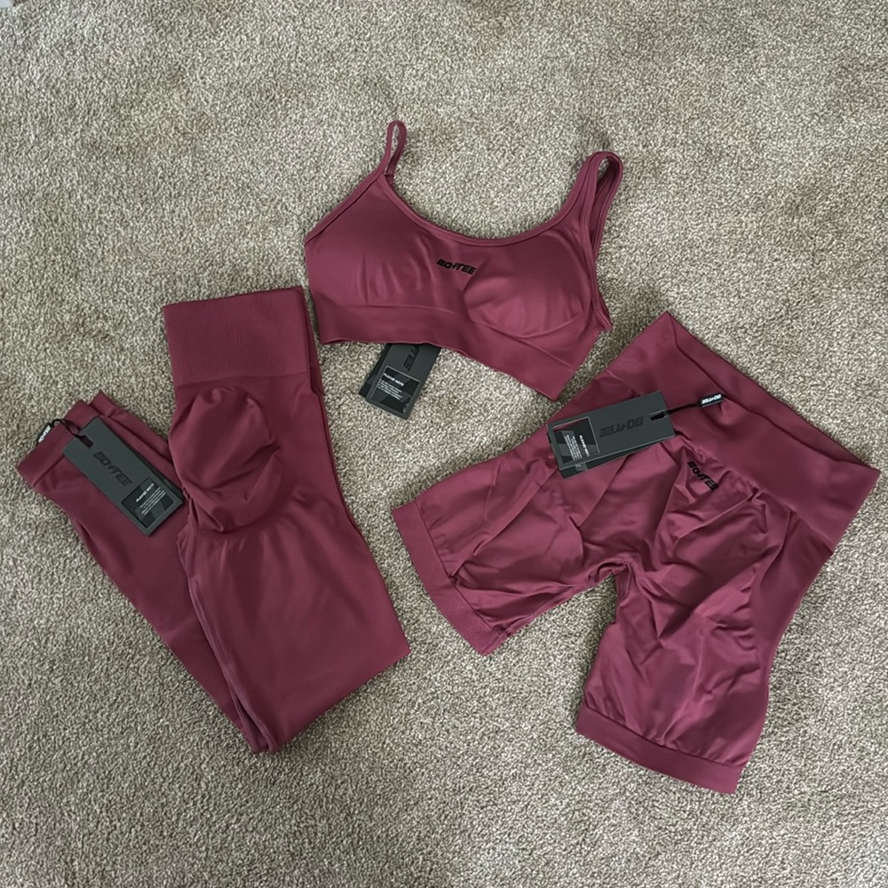 Burgundy Activewear Set by Bo+Tee